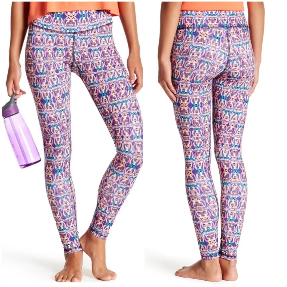 •AZIAM• Purple Thousand Buddha Art Print Perfect Yoga‎ Leggings Size XS